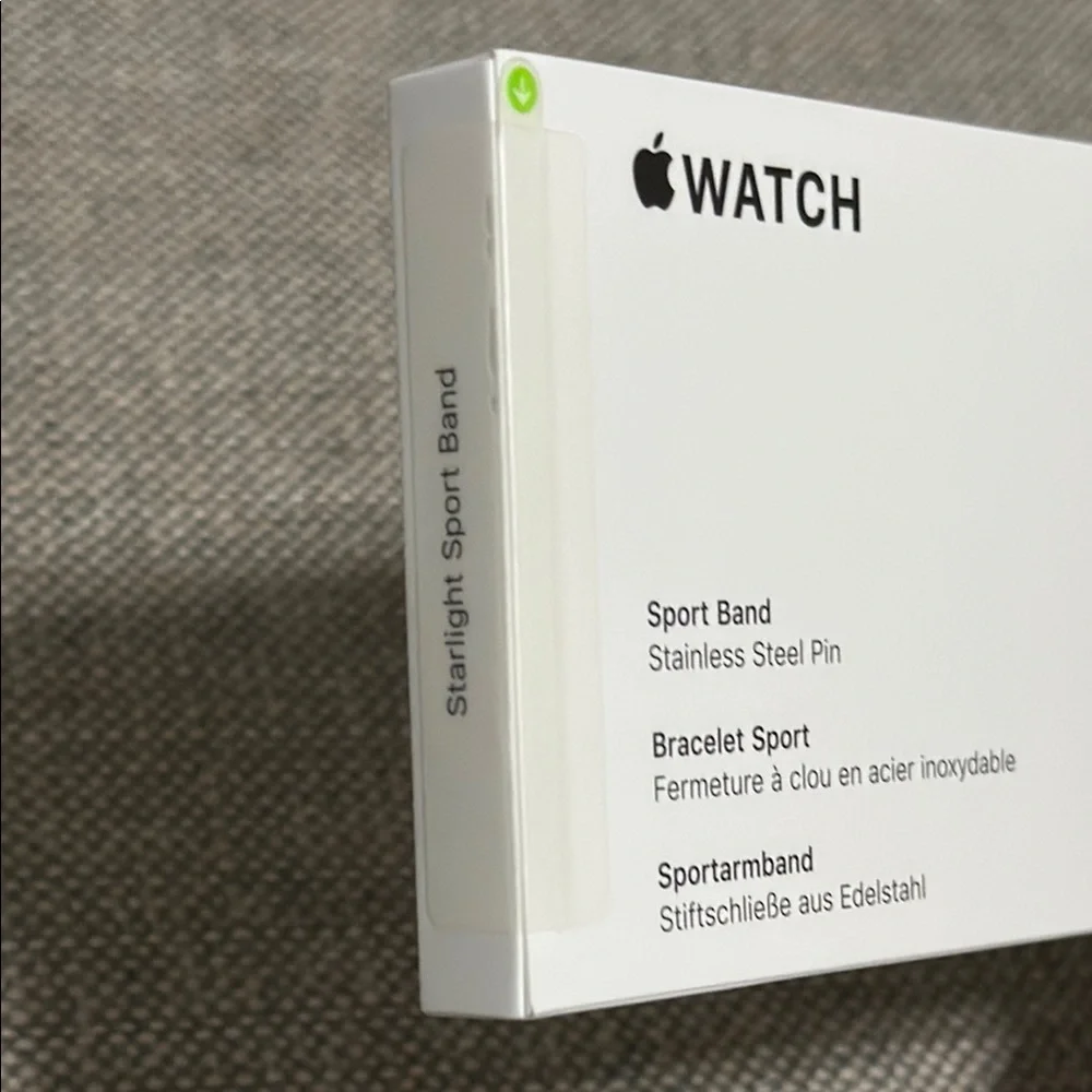 41MM M/L Apple Watch Starlight Sport Band - M/L